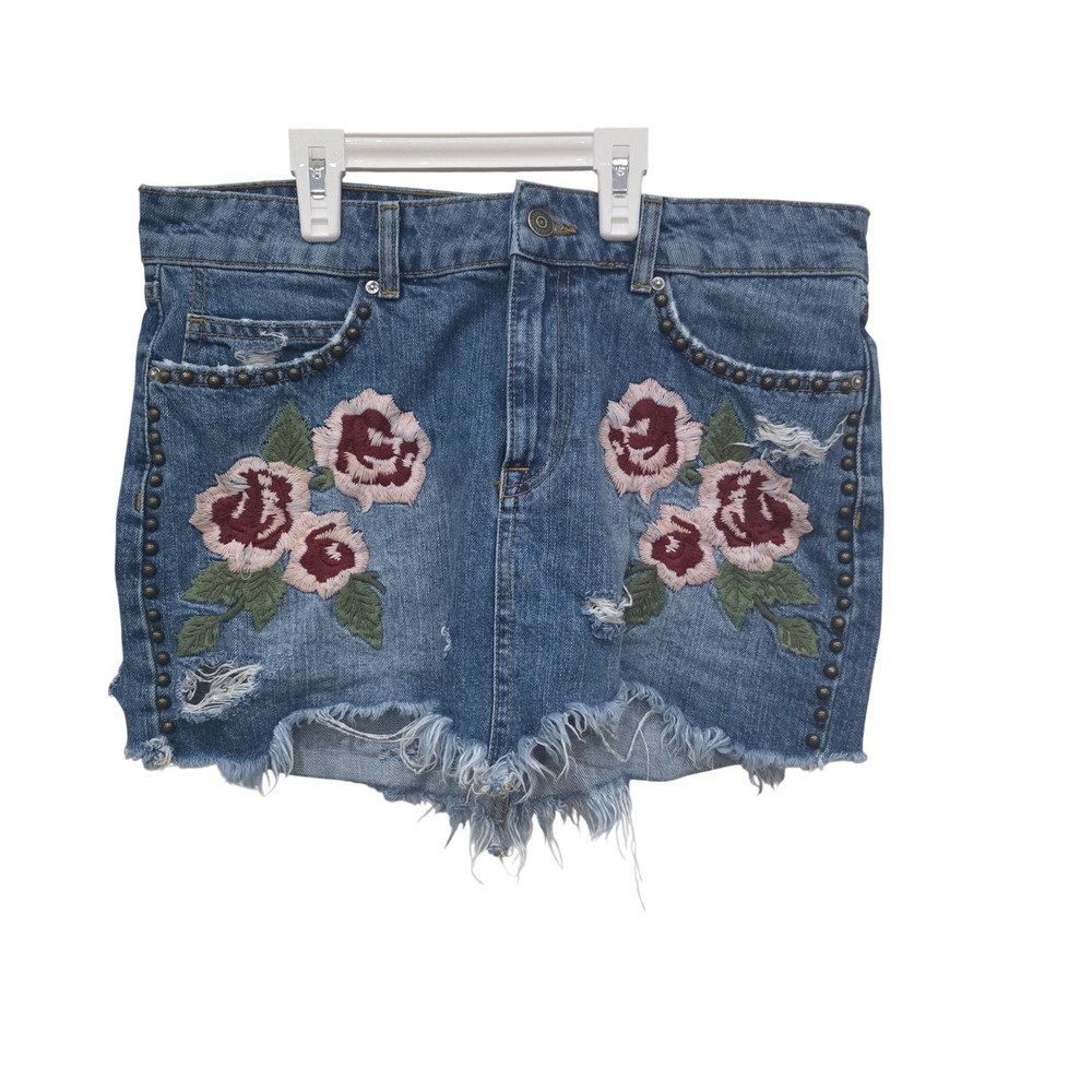 Free People Embroidered Floral Studded Distressed Denim Skort Blue Size 28
